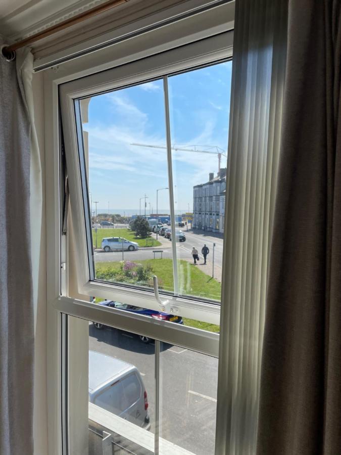 The Courtyard Guest House Great Yarmouth Eksteriør bilde