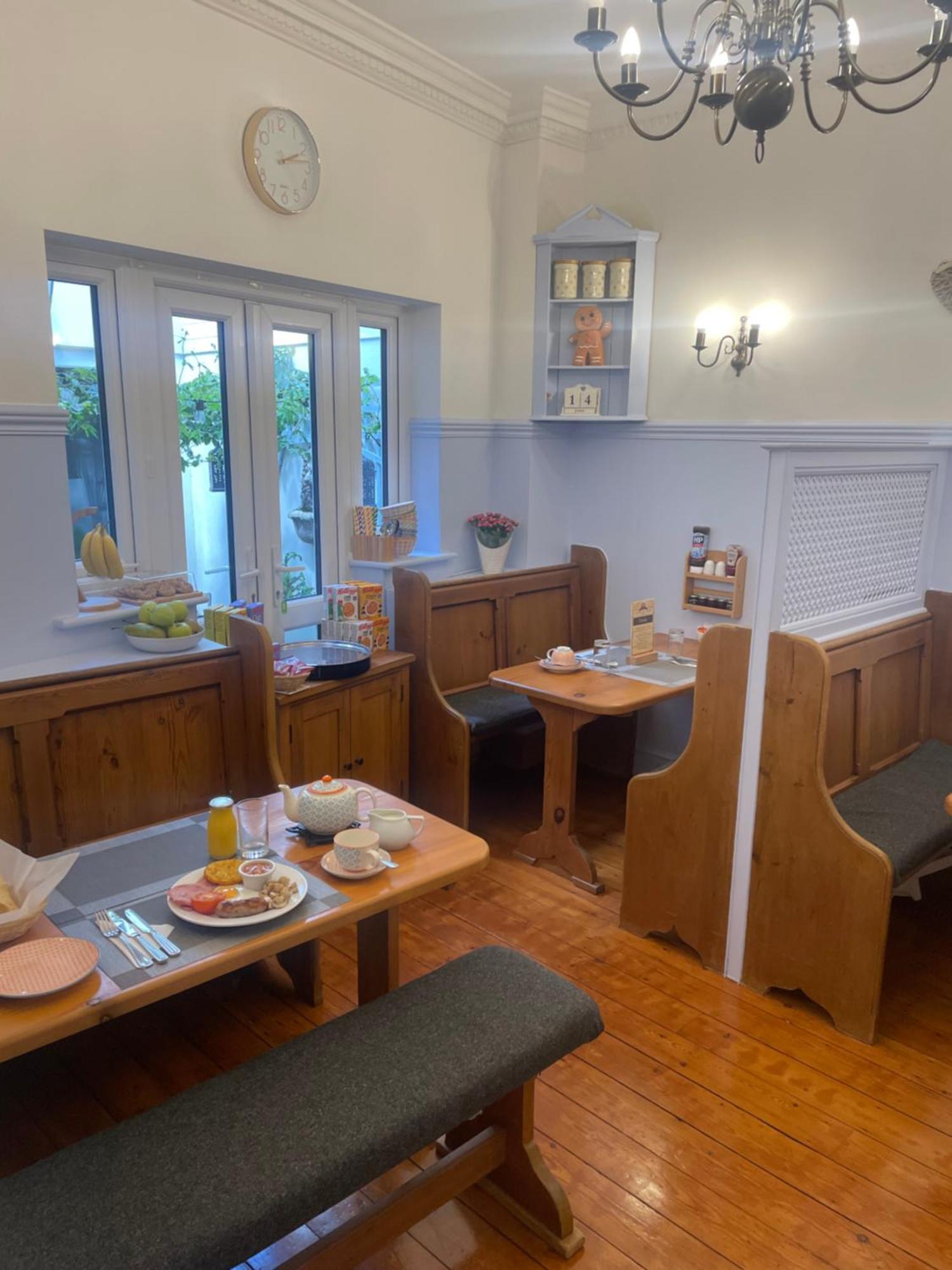 The Courtyard Guest House Great Yarmouth Eksteriør bilde