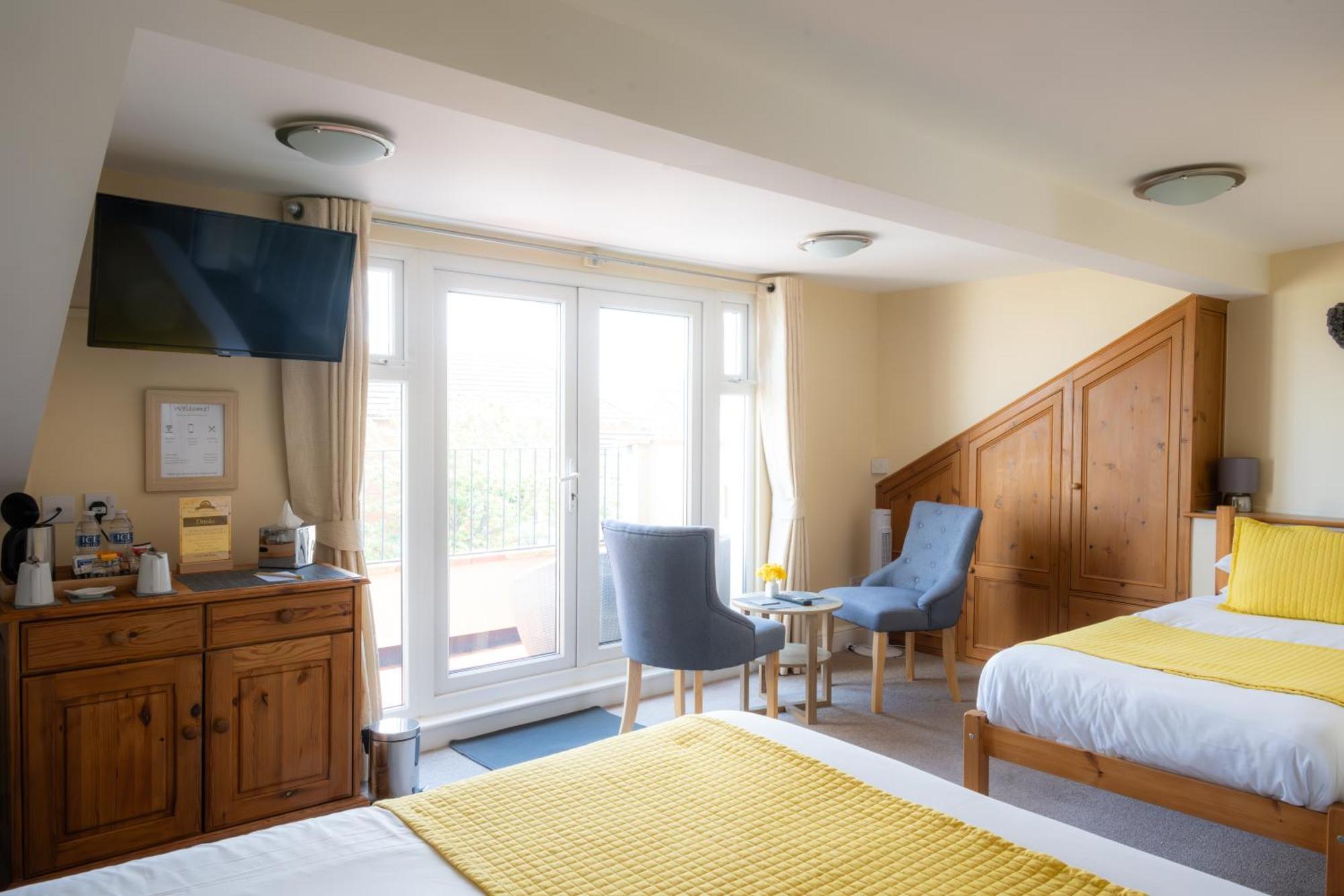The Courtyard Guest House Great Yarmouth Eksteriør bilde